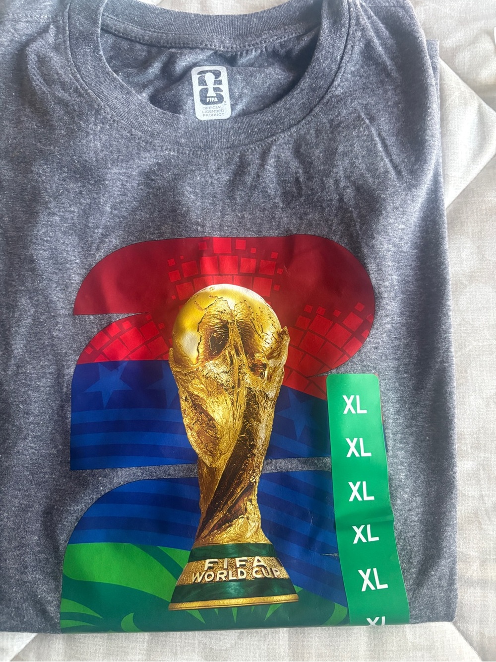 FIFA World Cup CAN MEX USA Trophy Graphic T-Shirt Gray XL NWT